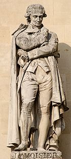 Cour Napoléon em Louvre